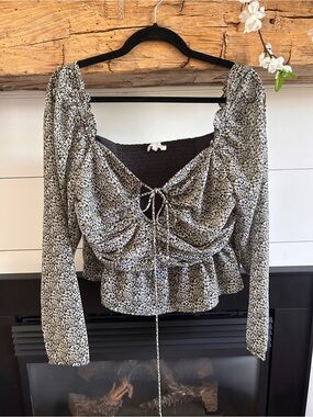Floral Ruched Long-Sleeve Crop Top